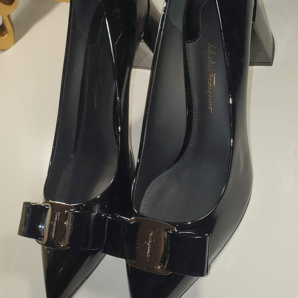 Salvatore Ferragamo Alice 55 patent leather pumps
